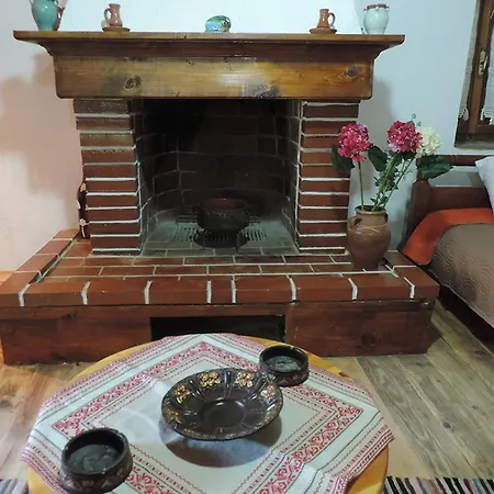 Vournio Country house *